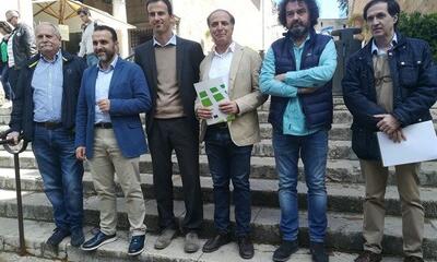 Concentración contra la supresión de la venta ambulante ilegal de la Ordenanza de O.V.P.
